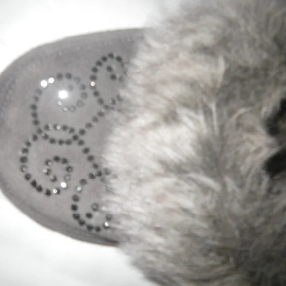 Jessica Simpson Slippers - Picture 7 of 8